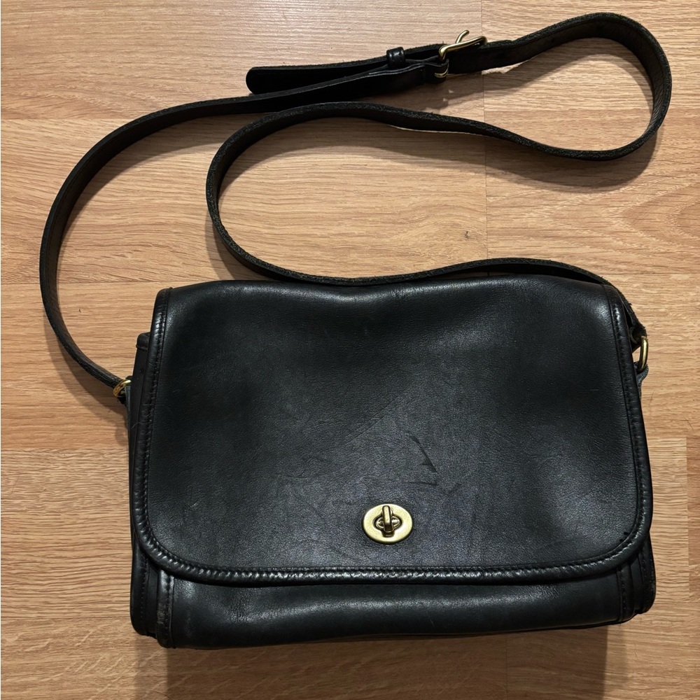 Vintage Coach Ridgefield Bag